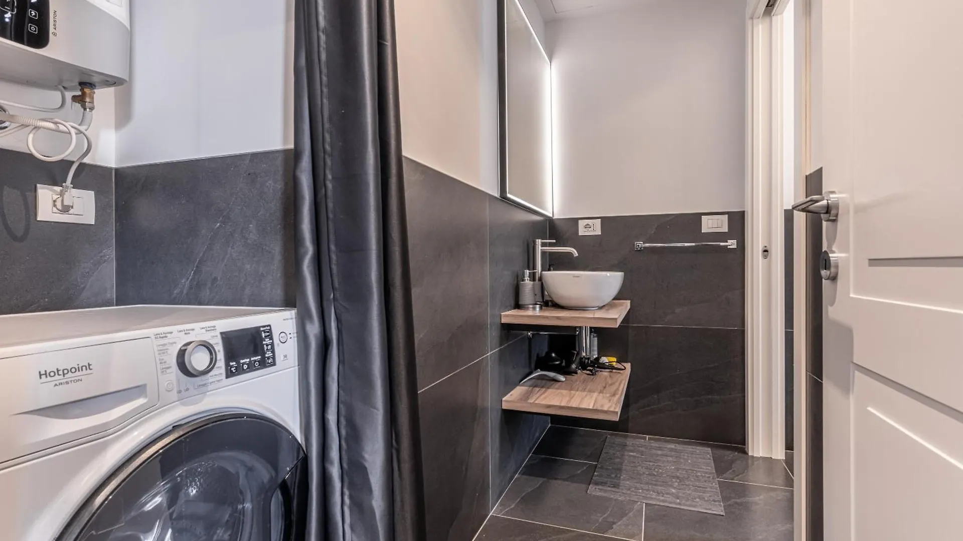 Ponte Seveso Charme Apartment Milan 0*,  Italy