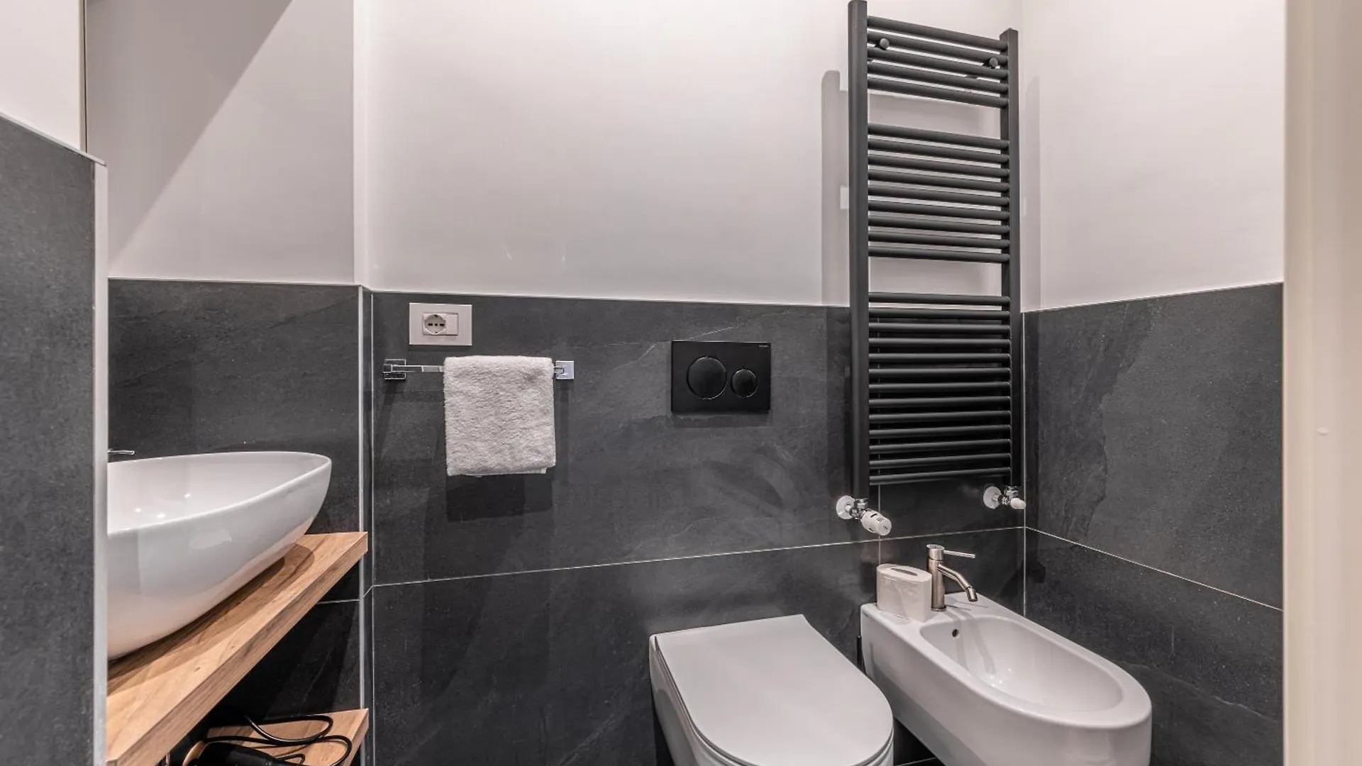 Ponte Seveso Charme Apartment Milan Italy